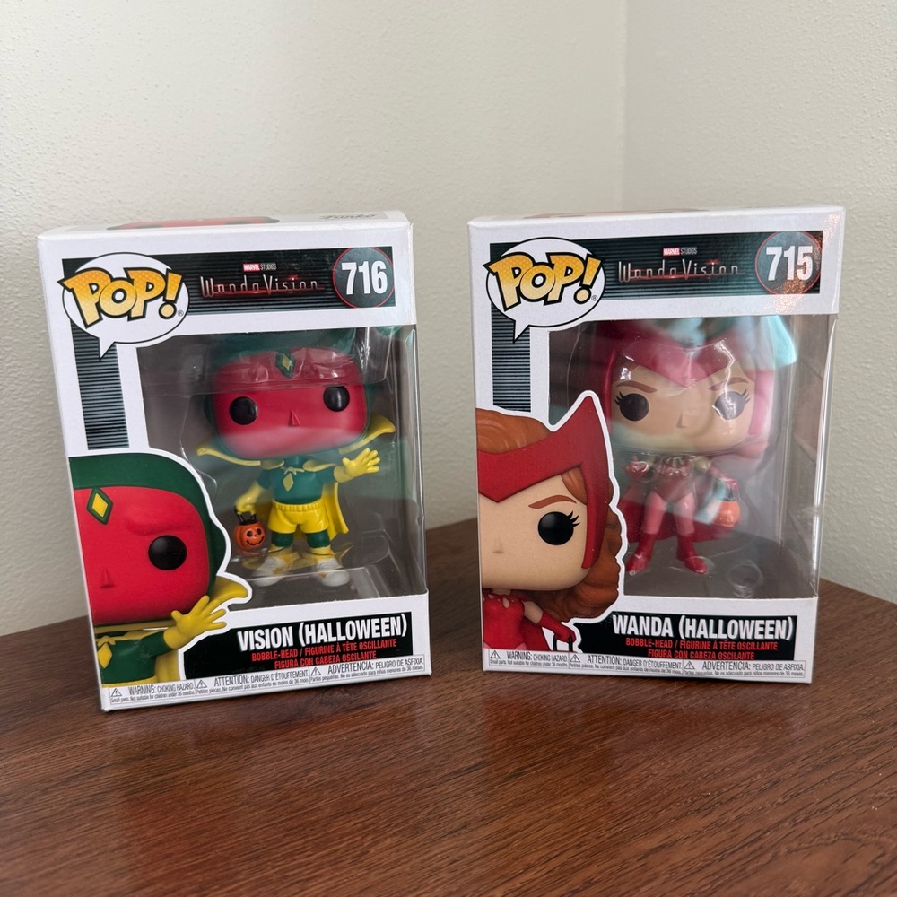 Funko Pop Marvel Wandavision Wanda and Vision Halloween Set of 2
